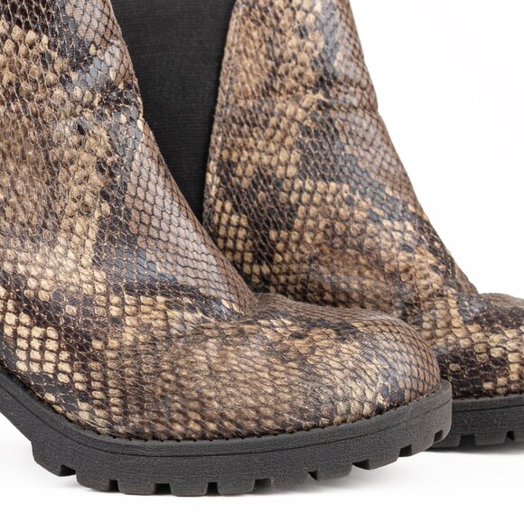 Dirty Laundry Lita Python Snake Print Chelsea Boots – Women’s 6 - Picture 10 of 14